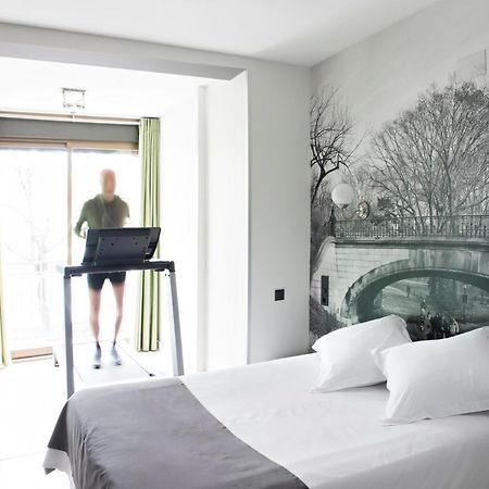 Hospedium Hostal Un Punto Chic ウエスカ 部屋 写真