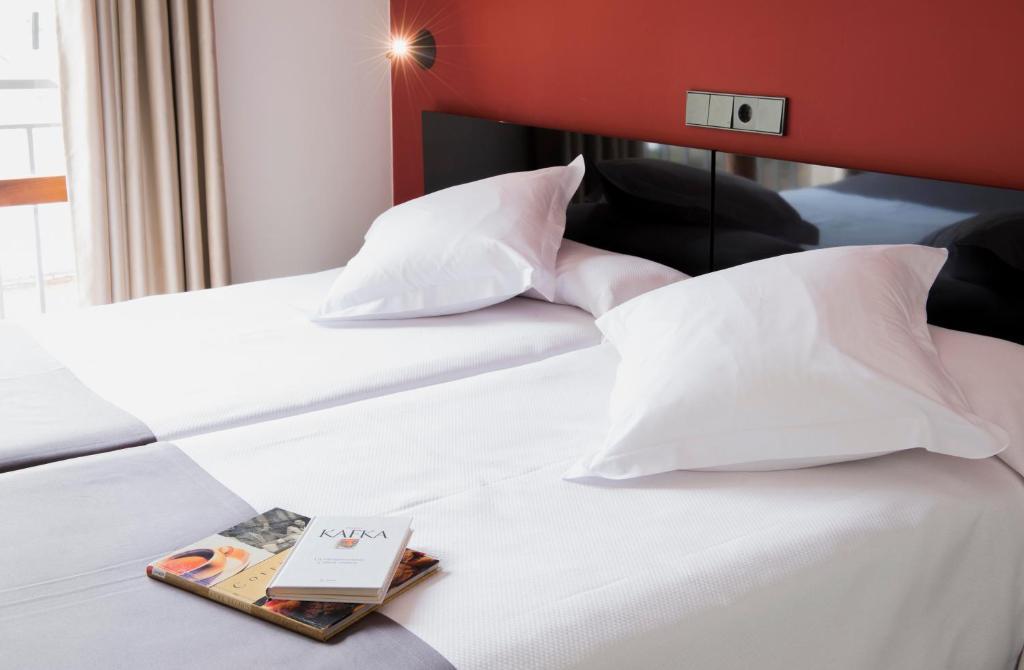 Hospedium Hostal Un Punto Chic ウエスカ 部屋 写真